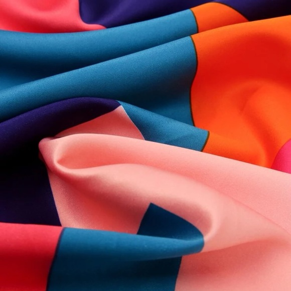 Color Block Bandana - Picture 2 of 3